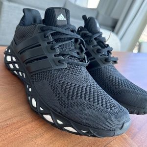Adidas Ultraboost Web